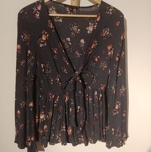 Bohème Blouse..Sooo Flattering!!💗